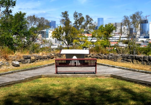 Explore Fort Negley Visitors Center & Park