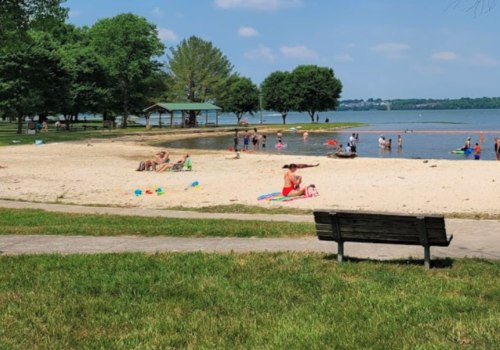 Explore Old Hickory Lake: Boating and Outdoor Activities